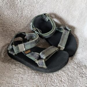 Teva Universal Sandal